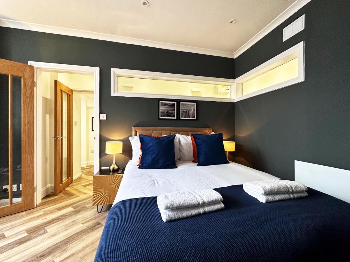 Liam Place Near Hyde Park - 1 Double Bed, 1 Sofa Bed, Spacious Apartment, Private Entrance Londýn Exteriér fotografie